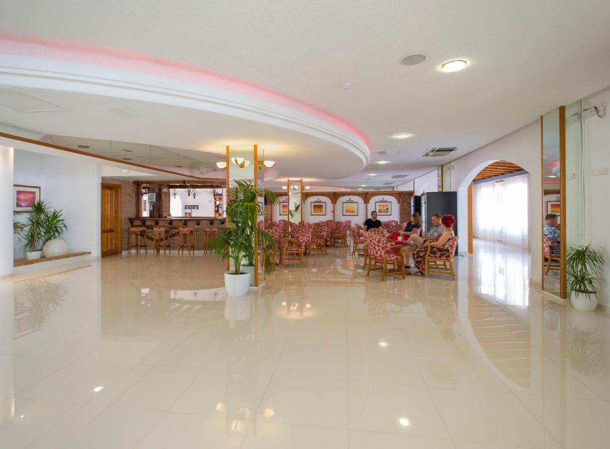 Coral Star Hotel San Antonio Abad Exterior foto